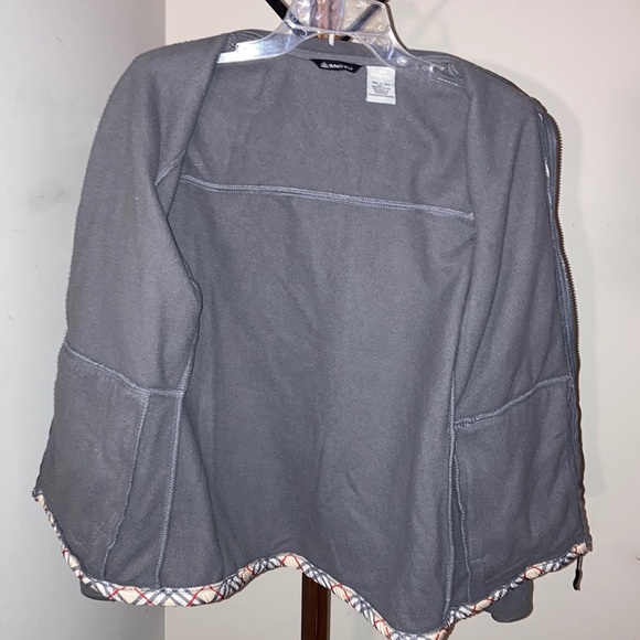 Snozu | Women’s GrayFleece Jacket w/plaid design - Size Medium - Picture 7 of 7